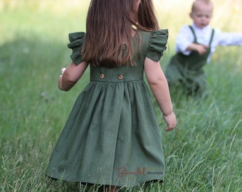 Green Flower Girl Dress, Sage Flutter Sleeves Boho Wedding, Square Neckline Rustic Charm Communion Dress, Ruffled Hem Vintage Style Girl