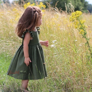 Robe de demoiselle d'honneur vert avocat, mariage bohème à manches flottantes sauge, décolleté carré, robe de communion charme rustique, ourlet à volants style vintage image 5