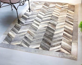 Hand Stitched Cowhide Rug: Grey Herringbone Pattern