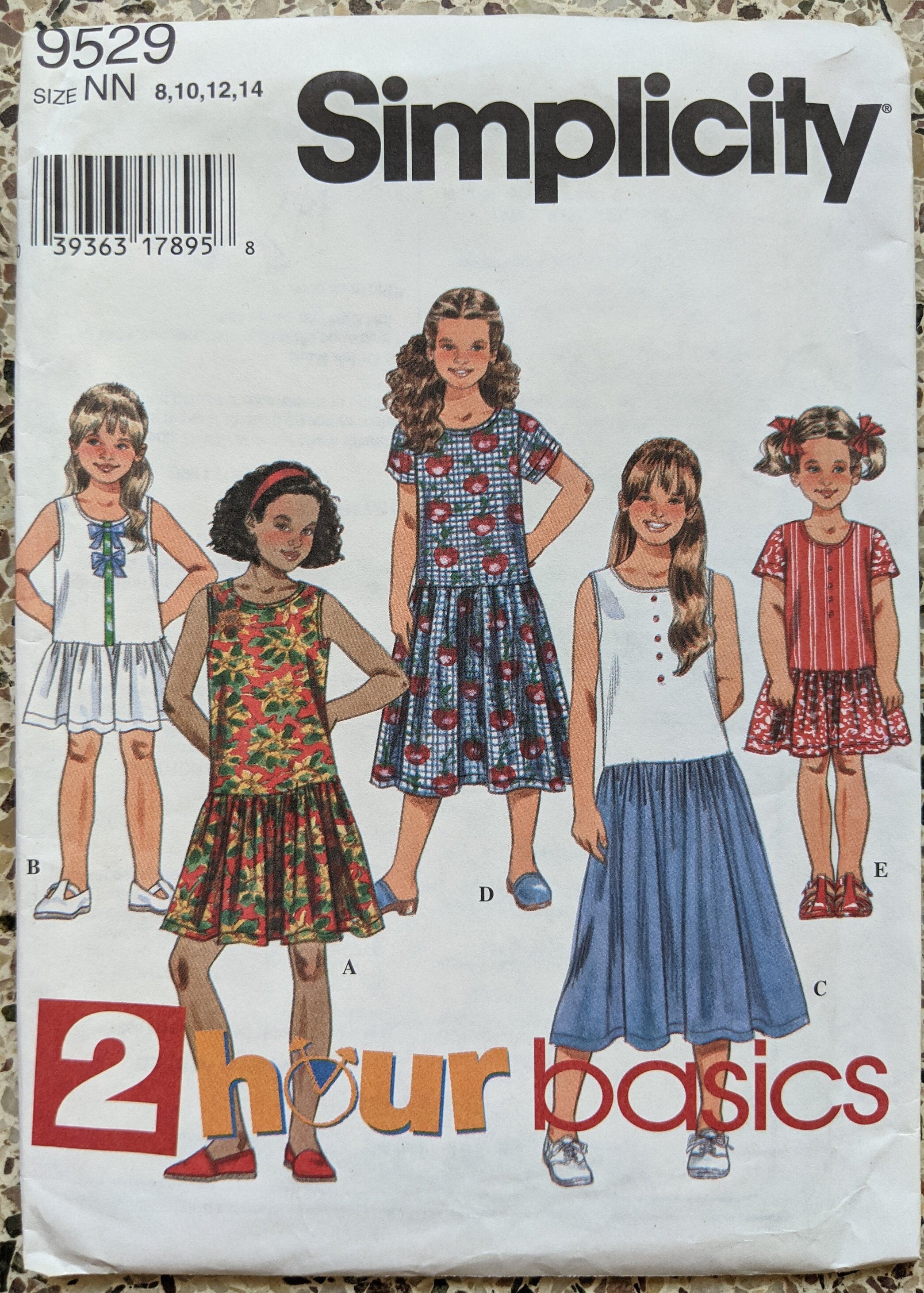 Simplicity 8075 Sweater V Neck Scoop Long Sleeve Vintage Center Front Seam Sleeveless Short Sleeve Uncut Knit Fabric