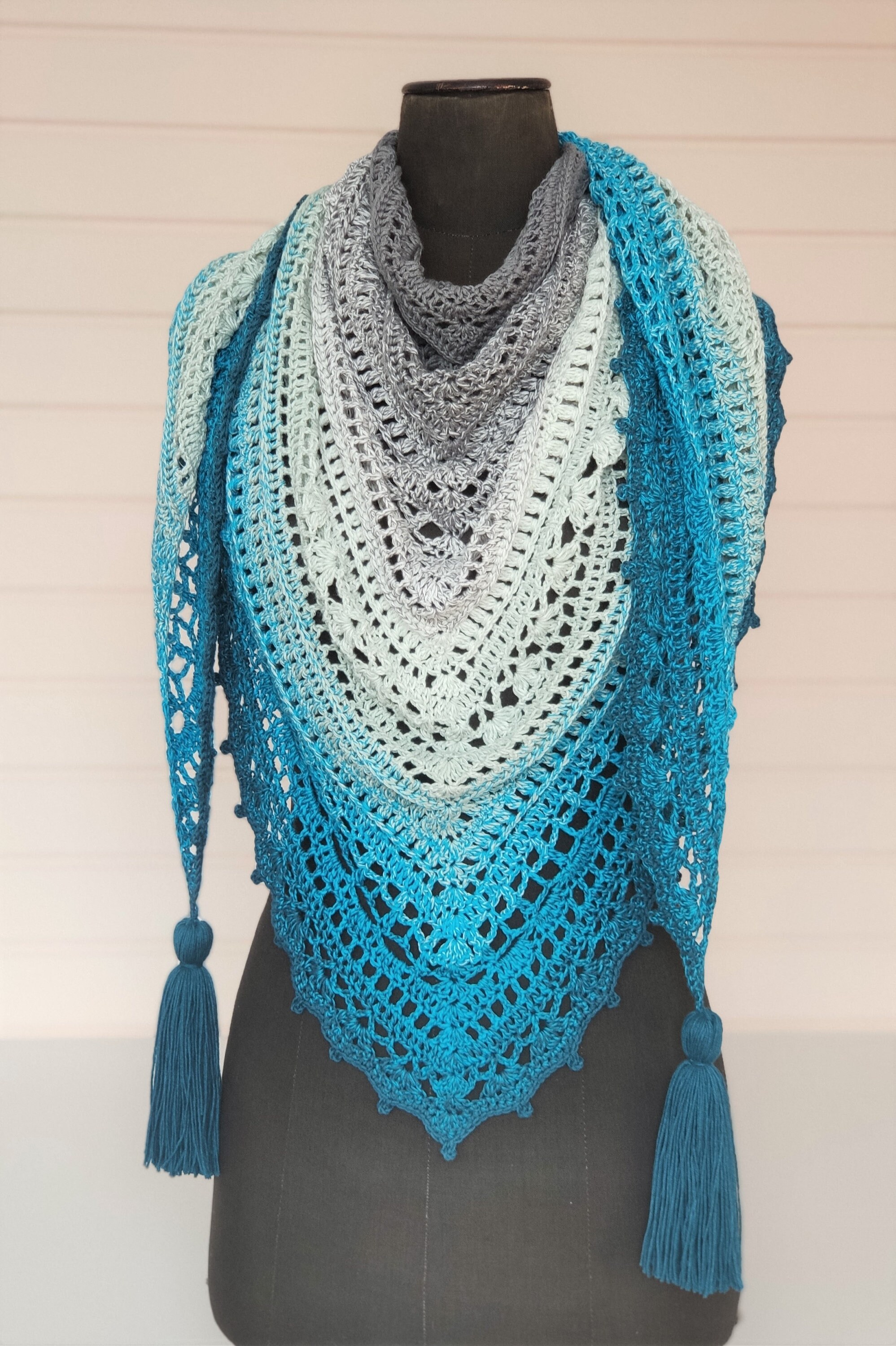 Crochet pattern shawl is crocheted from cakeyarn triangle Etsy