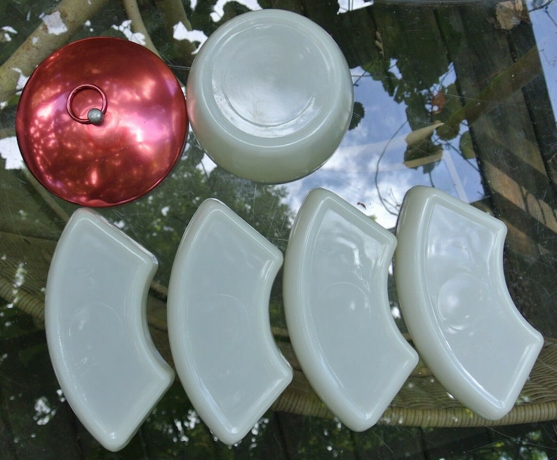 Vintage Deluxe Colorama Lazy Susan Ruby Red Serving Tray White Milk Dishes Home Decor Country Home Wedding Gifts Designer Tray