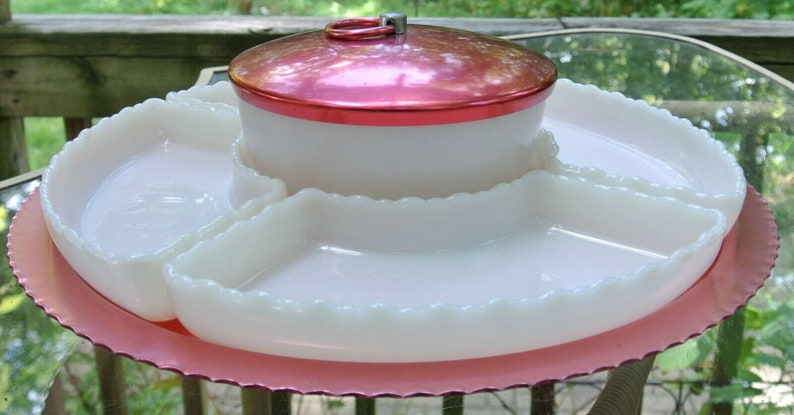 Vintage Deluxe Colorama Lazy Susan Ruby Red Serving Tray White Milk Dishes Home Decor Country Home Wedding Gifts Designer Tray
