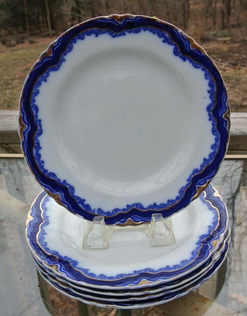 Set of Six Antique Flow Blue J/&G MEAKIN HANLEY 8-18 Plate with Chips Blue White Plate Gold Trim Plate Elegant Table Decor Dinnerware