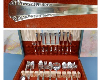 54 Piece 1881 Roger Oneida Del Mar 1939 Silverware Set with Chest