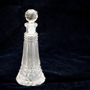 Crystal Perfume Bottle, clear ridged