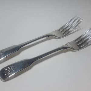 1815 Pair of Sterling silver dinning forks - by William Bateman