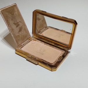 STRATTON compact in gold tone