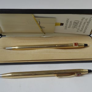 CROSS Pair of Gilt Ballpoint Pen (black) & mechanical Pencil set
