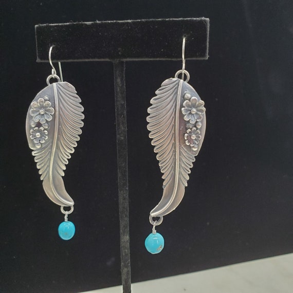 925 Sterling Navajo Handmade Feather Earrings wit… - image 5