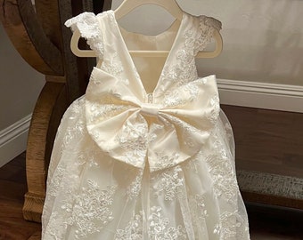 Vintage Taufkleid - Baby Mädchen Taufkleid - Weißes Baby Mädchen Kleid - Weißes Taufkleid - Elfenbein Taufkleid Baby Mädchen Kleid