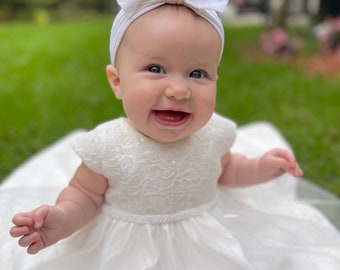 Baby Mädchen Taufkleid Blumenmädchen Kleid Taufkleid weiß Babykleid Ivory Babykleid Kleinkind Taufe Perlen verziertes Kleid