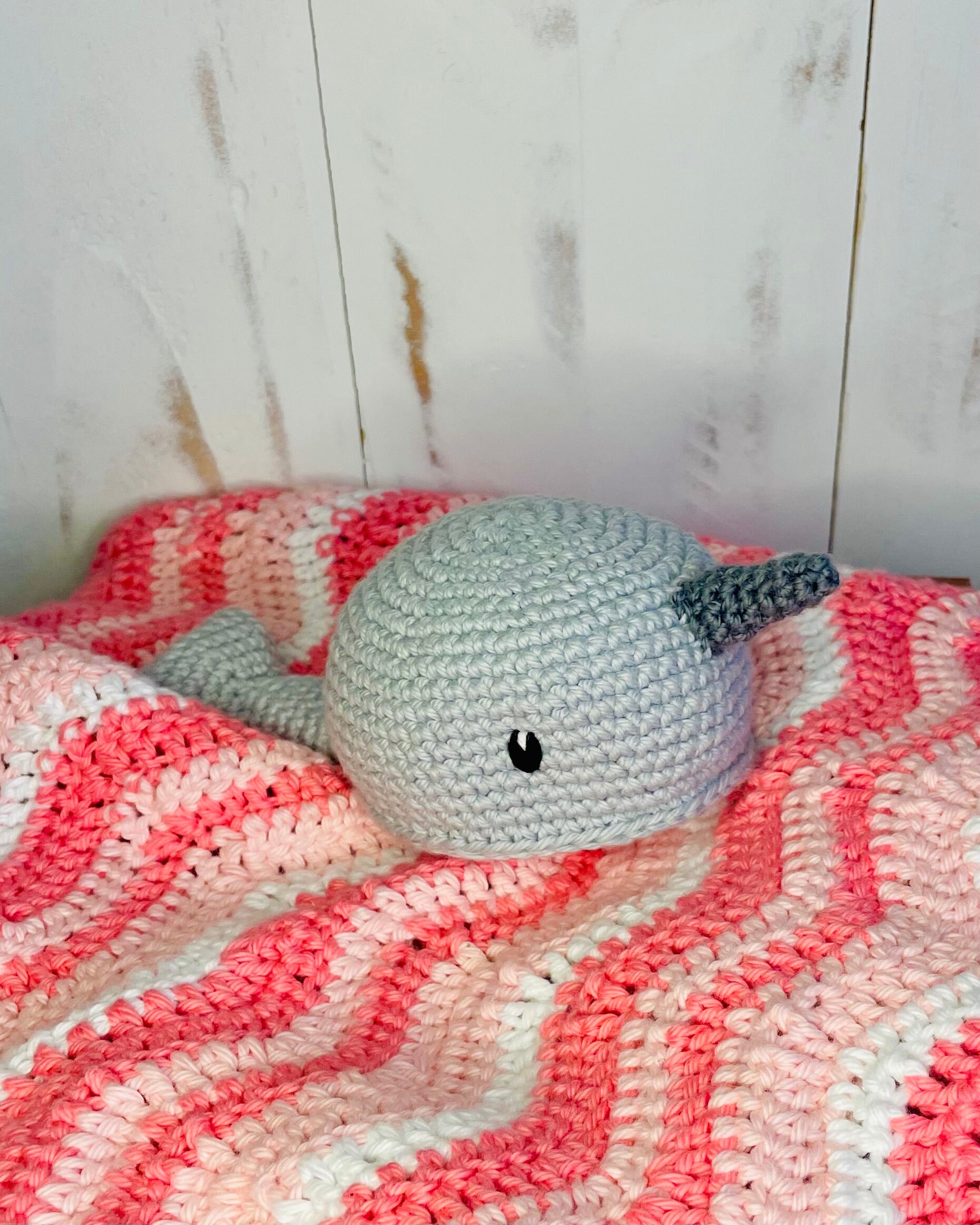 Narwhal Cute Print Pattern Hooded Blanket