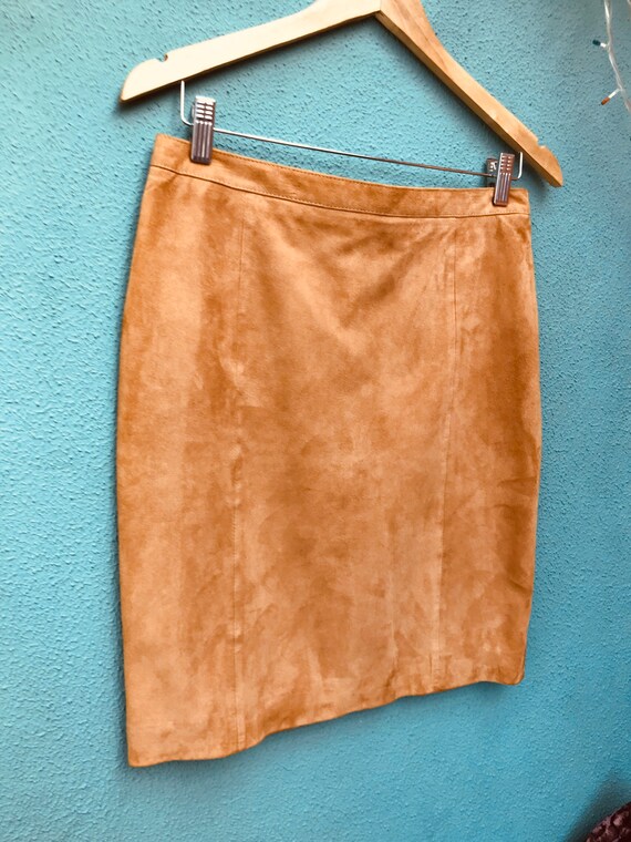 Vintage 1990s Tan Suede A-Line Mini Skirt / High … - image 3