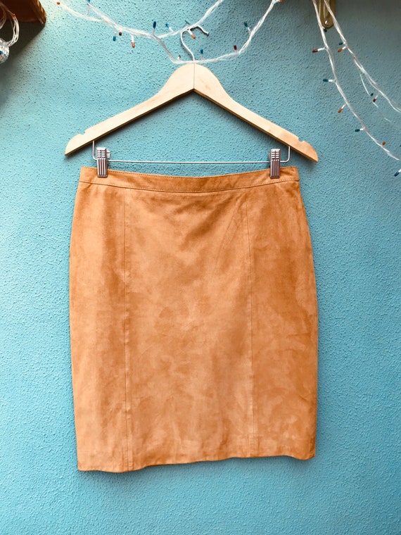 Vintage 1990s Tan Suede A-Line Mini Skirt / High … - image 4