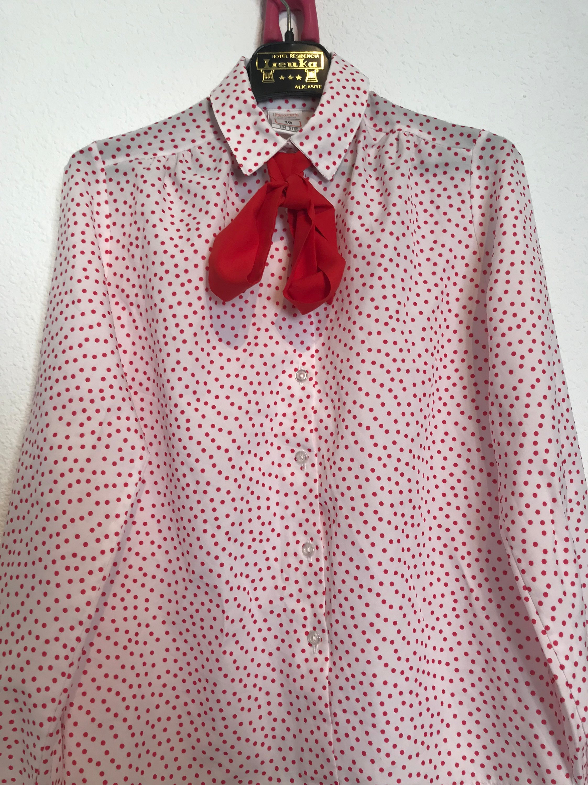70s Red and White Spotty Blouse / by Littlewoods / UK 8-10 / - Etsy
