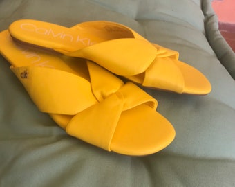 Calvin Kline yellow sandals /  Flat Slides /  Crossover / UK 6 / EU 39.