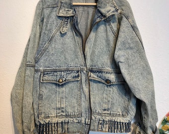 80s jean jacket outfit