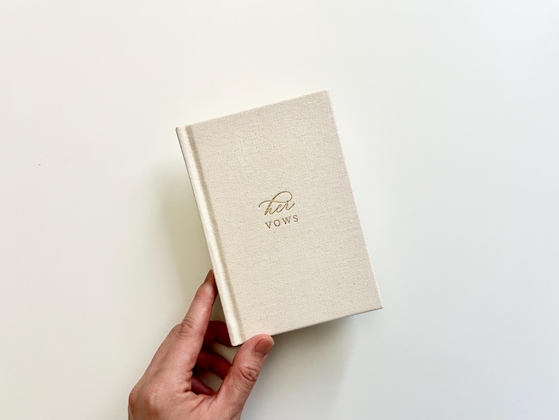 His and Her Natural Linen Wedding Vow Books – Set of 2