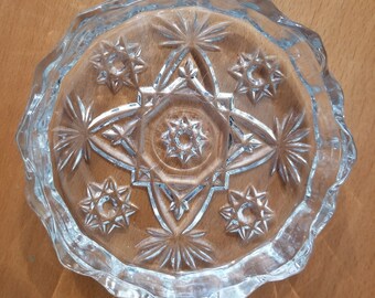 Vintage Clear Pressed Glass Starburst Scalloped Edge 4 inch Candy or Trinket Dish or Candleholder