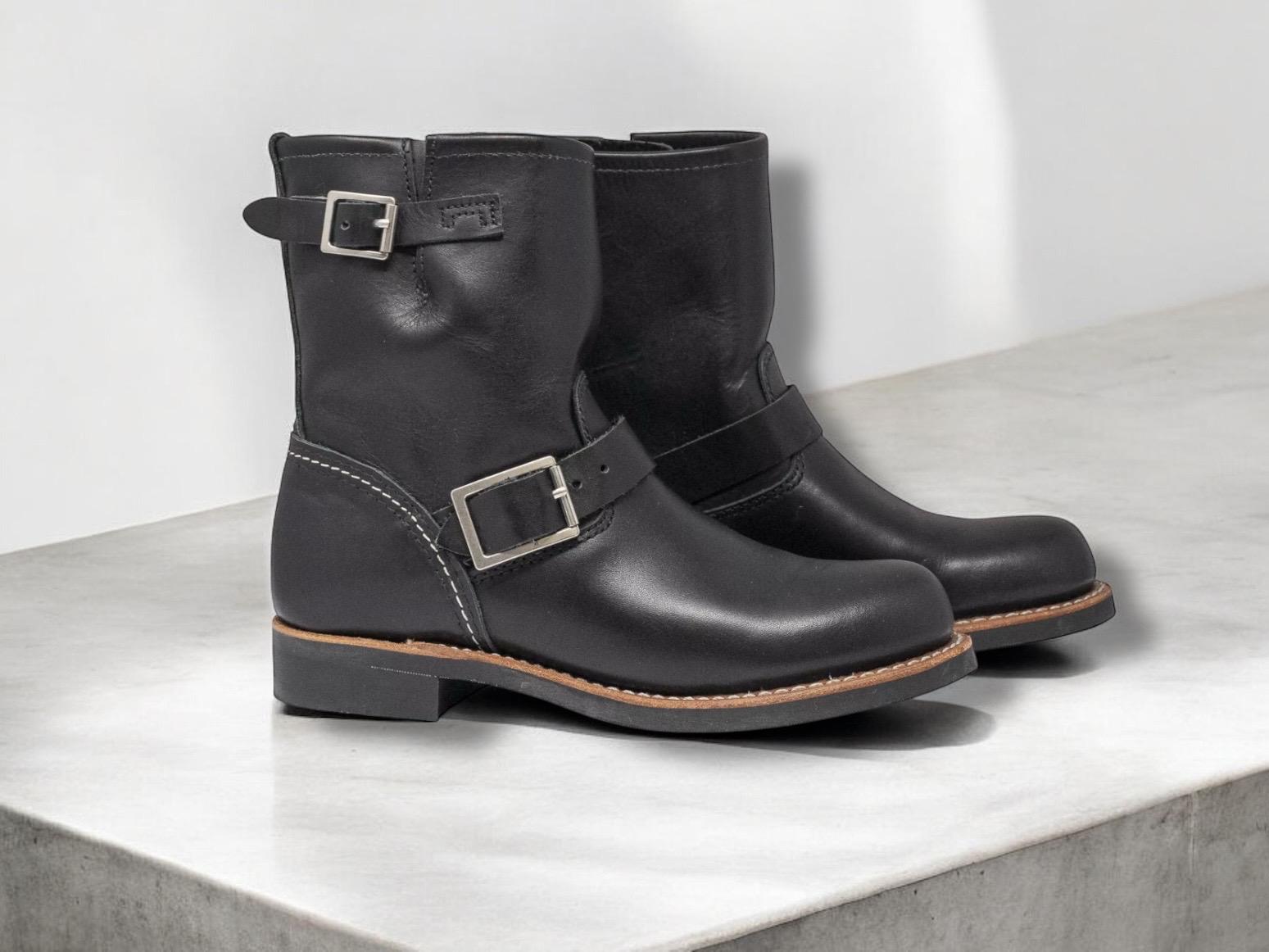 Red Wings 3354 Engineer Boots Black Leather Heritage US