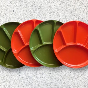 Vintage divided Plates, Plastic appetizer Plate set, retro Picnic plates, Vintage Trailer Camping Glamping Rustic Cabin (set of 4)