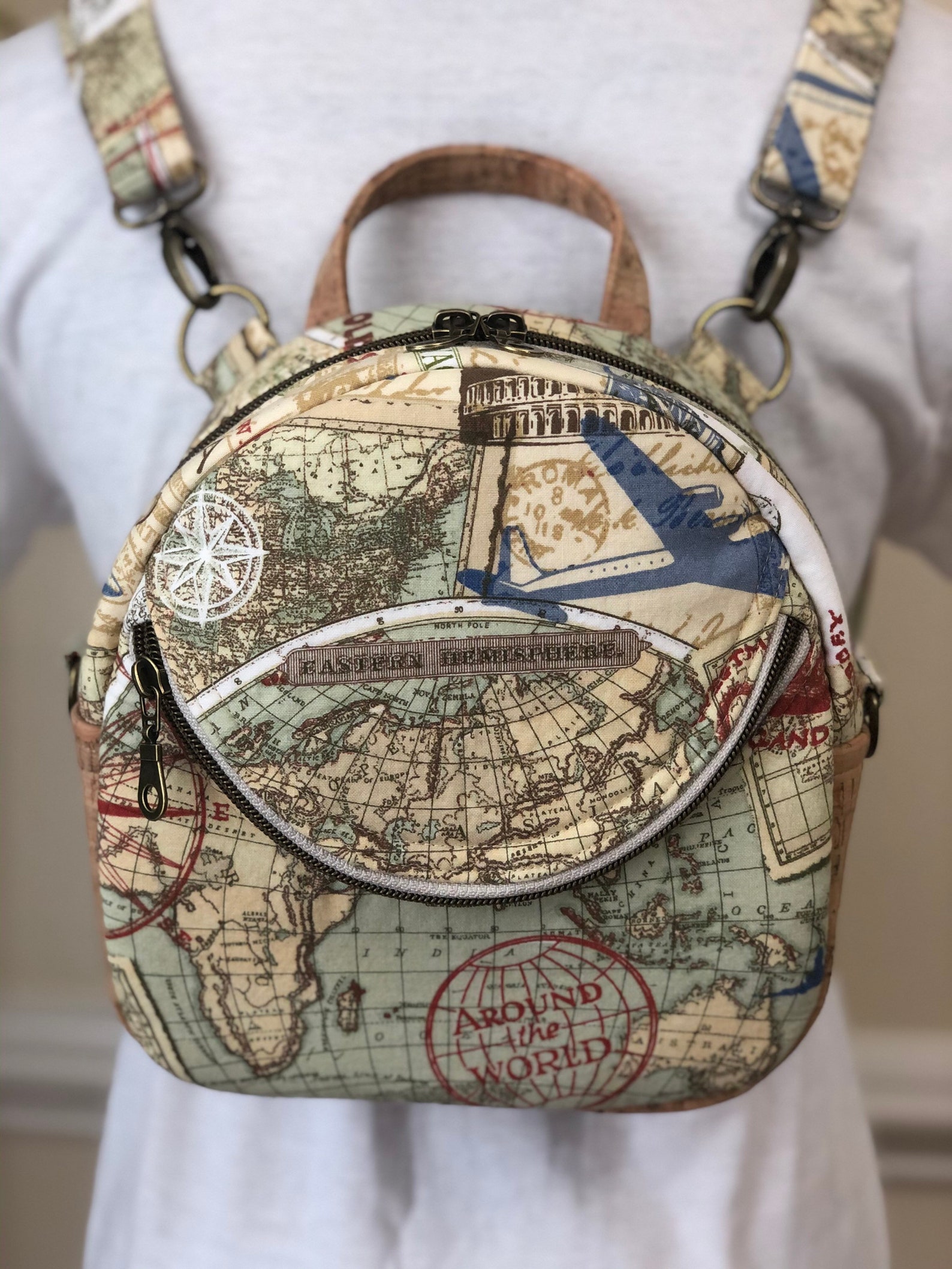 world map travel bag