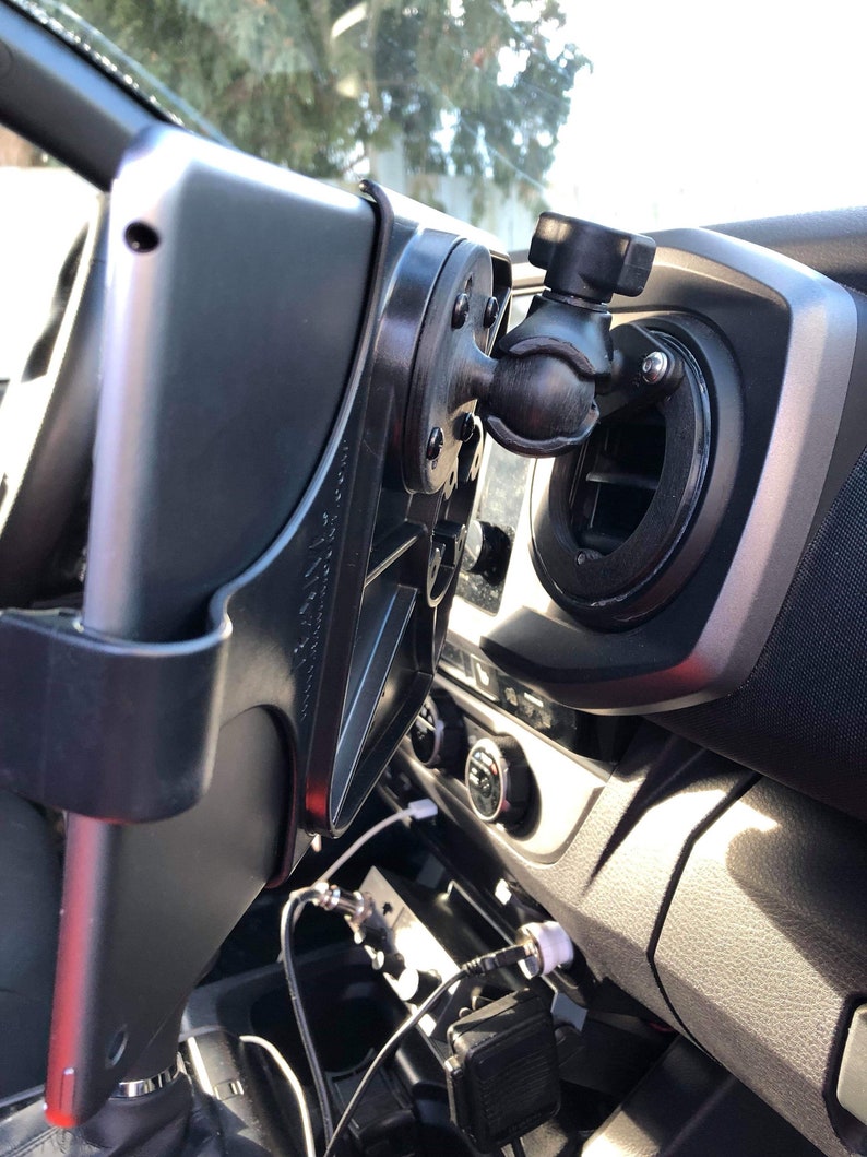 Toyota 3rd Gen 2016 Ram Ball Dash Mount Vent Output Etsy Norway