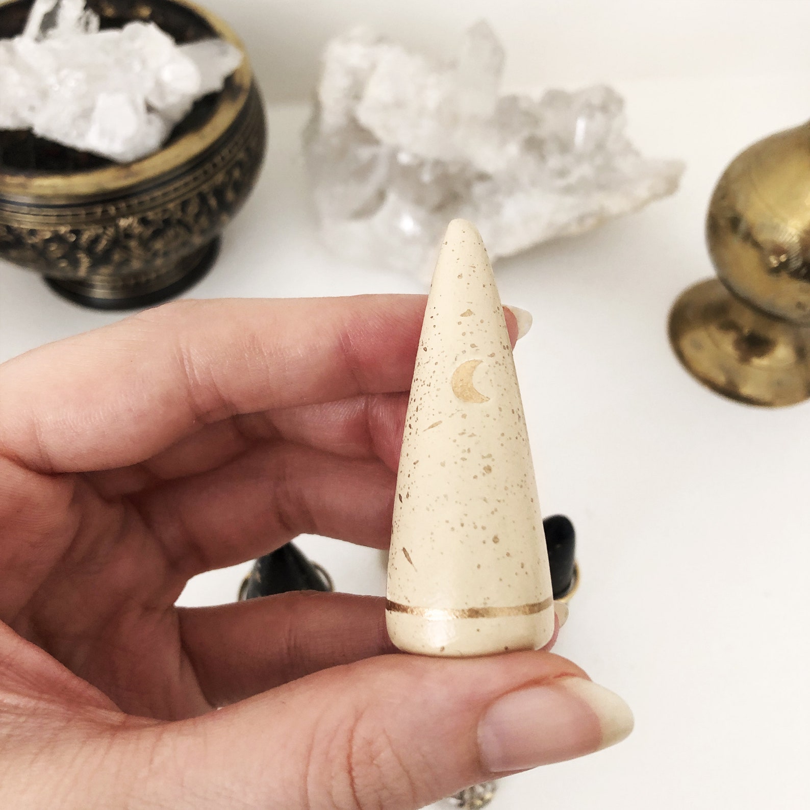 Lot De 2 Broches En Céramique Créateurs - Dentelle Et Lune étoilée - Neuf Sans Emballage