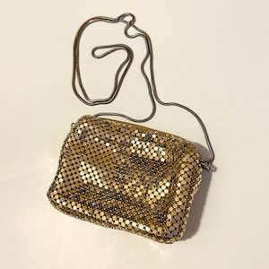 Gold Mesh Long Strap Purse Made In China Marked 80s 90s Crossbody Party Purse Small Purse Fashion