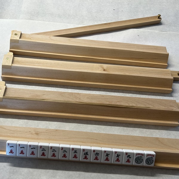 Mahjong racks with pivoting pushers Maple