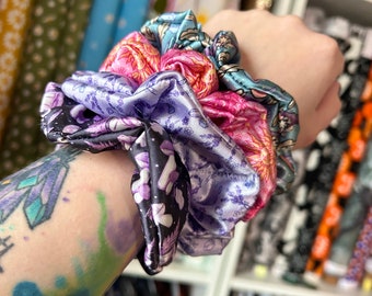 Satin Scrunchie || Silk || Scrunchies || Hair Tie || Hair Elastic