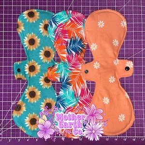 15 Inch Pad || Overnight || Postpartum || Cloth Pads || Reusable Pads || Mama Cloth || Moon Pad || 100% Cotton Flannel || Fifteen Inches