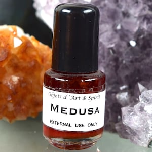 MEDUSA OIL Full/New Moon-Handblended-Herbal Oil-All Natural-Spell