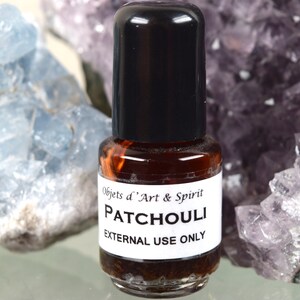 PATCHOULI OIL Full/New Moon-Handblended-Herbal Oil-All Natural-Spell