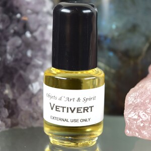 VETIVERT OIL Full/New Moon-Handblended-Herbal Oil-All Natural-Spell
