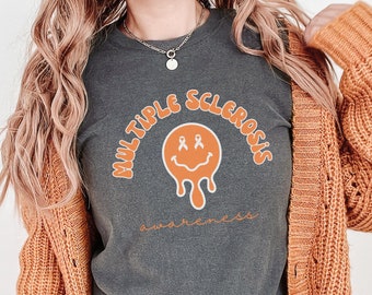 Camiseta de colores cómodos de conciencia de esclerosis múltiple, MS Warrior, día de infusión, Groovy, cinta naranja, regalo de MS, camisa de apoyo, cura