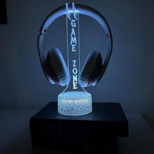 Personalized LED headphone stand holder, custom gamertag headphone stand, custom streamer headset holder, light up headphone stand