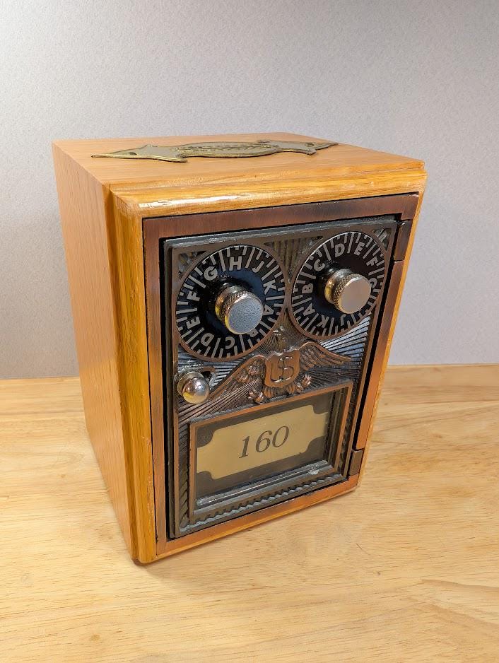 Vintage Metal Banks - Etsy Canada