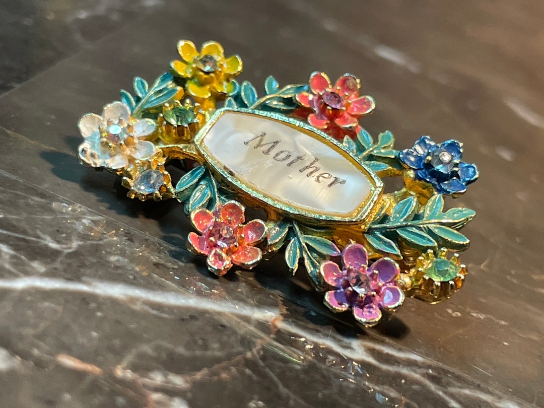 Broche Bleuet Faite Main, épinglette Bleuet Perlée, Bijoux Fleurs Brodées, épingle En Cristal