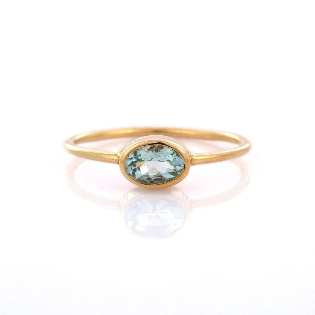 14K Yellow Gold and Aquamarine Ring Minimal Ring Gemstone - Etsy