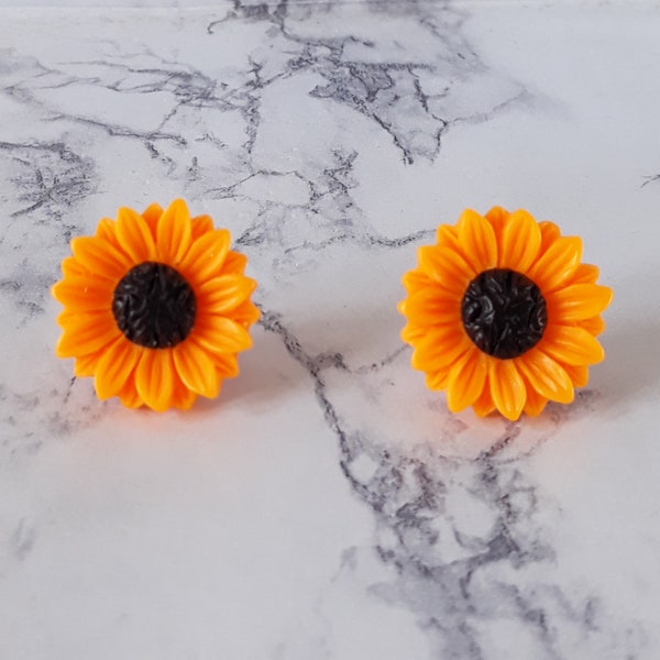 Boucles d'oreilles clip fleurs tournesol orange soleil, bijou floral kawaii mignon minimaliste ethnique fun drole