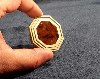 Sabacc Chip / Octagonal Crystal Coin - metal-resin-blend - SOLO - Star Wars Inspired Credits