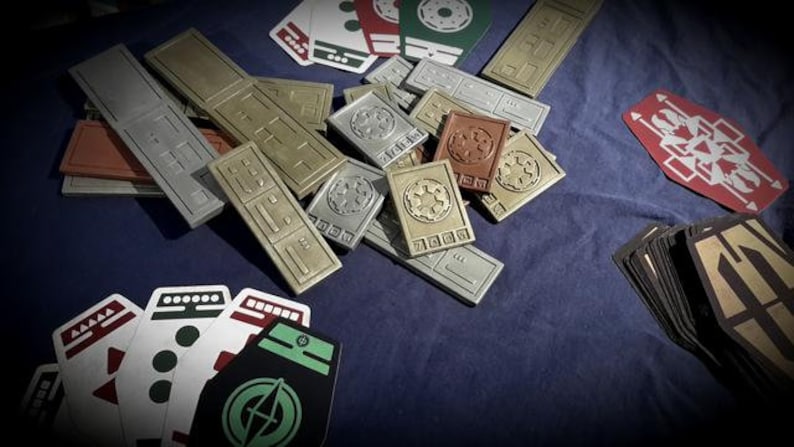 Star wars кредиты. Имперские кредиты. Имперские кредиты. Кредиты star. Деньги звездные войны.