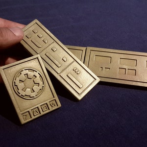 Sabacc-chips / kredittackor - Set med 3 metall-hartsblandade tokens - SOLO - Star Wars-inspirerade krediter