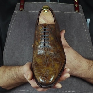 Men's Wholecut Goodyear welt Patina Shoes Cartography Limited Edition image 3