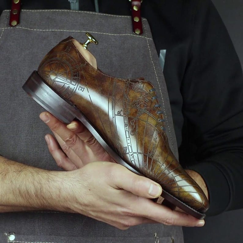 Men's Wholecut Goodyear welt Patina Shoes Cartography Limited Edition image 5