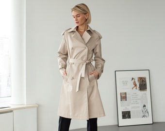 white short trench coat