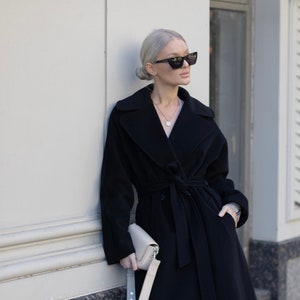Black wrap cashmere wool coat, Soft luxury wool coat, Long winter double-breasted lined coat, 100% pure wool raglan overcoat /Jaklin