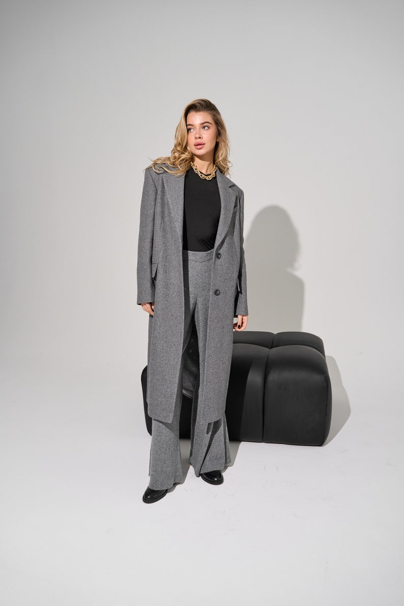 Light gray wool coat, Single-breasted power shoulder overcoat, Long oversized fall autumn coat, Boyfriend warm winter coat /Alexa image 5